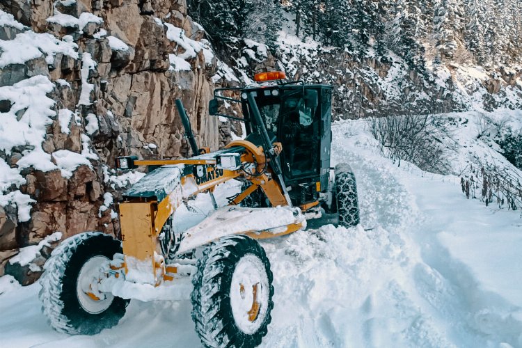 Rize’de kardan dolayı 26 köy yolu ulaşıma kapandı