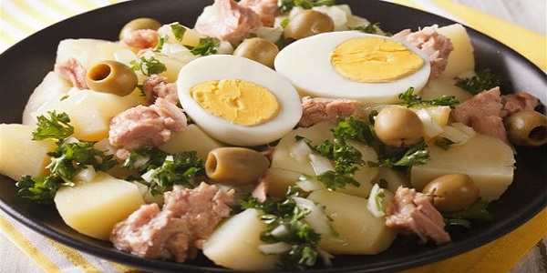 Ton Balıklı Patates Salatası nasıl yapılır, tarifi