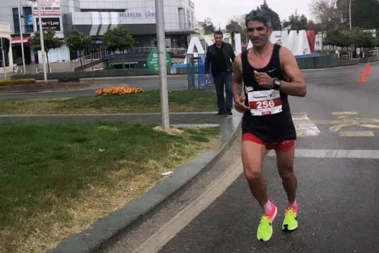 Manisalı şampiyon atlet Antalya’da yine kürsü yaptı