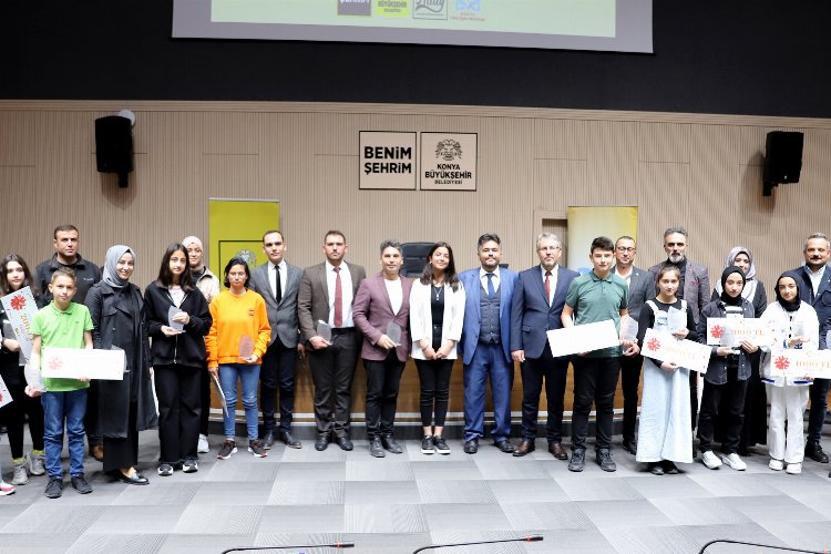 Konya Çocuk Meclisi’nde proje yarışmasının kazananları ödüllendirildi