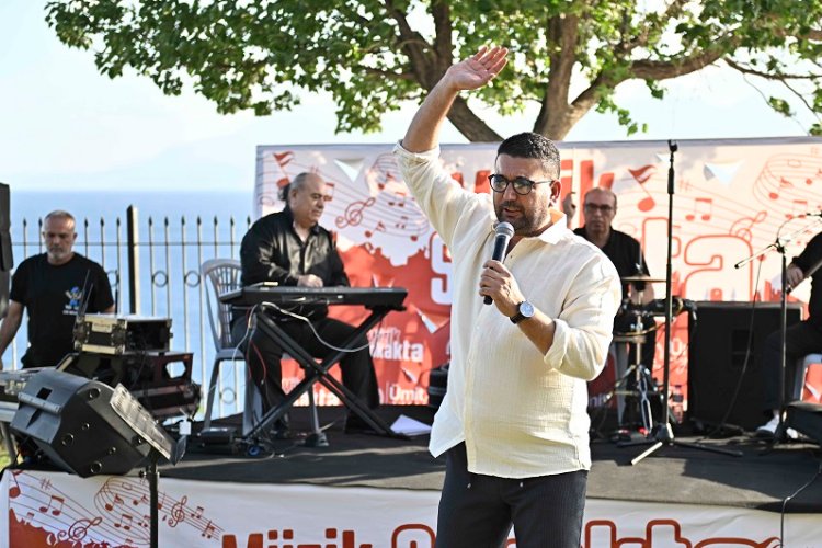 Muratpaşa’da ‘Müzik Sokakta’ ilgisi