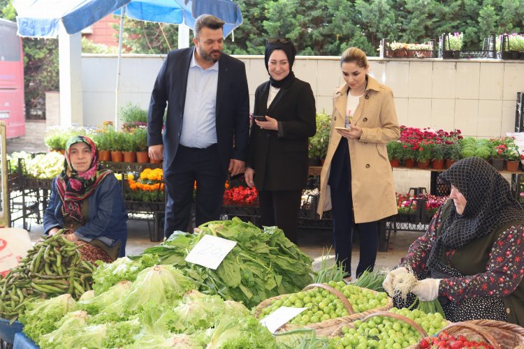 İzmit Belediyesi’den pazar esnafına ziyaret