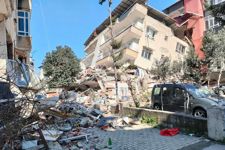 ABD’deki Türkler de bağışlarıyla depremzedelerin yanında
