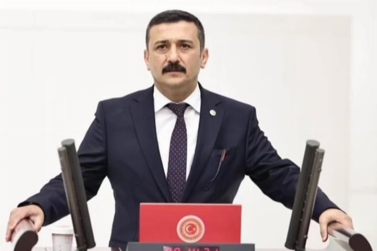 İYİ Partili Türkoğlu, SMA’lı hastaları Bakan Koca’ya sordu