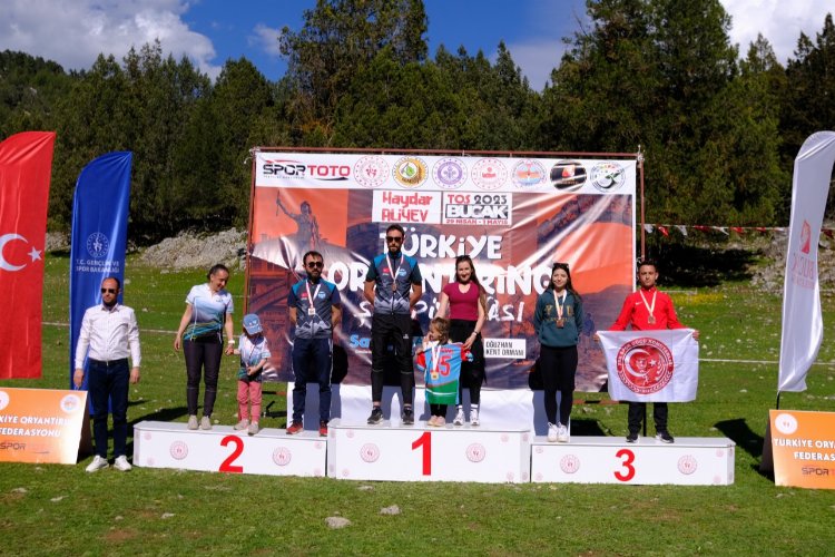 Bostanlısporlu yine Türkiye Şampiyonu