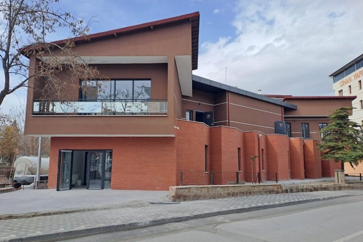 Kayseri Büyükşehir’den iki yeni kütüphane