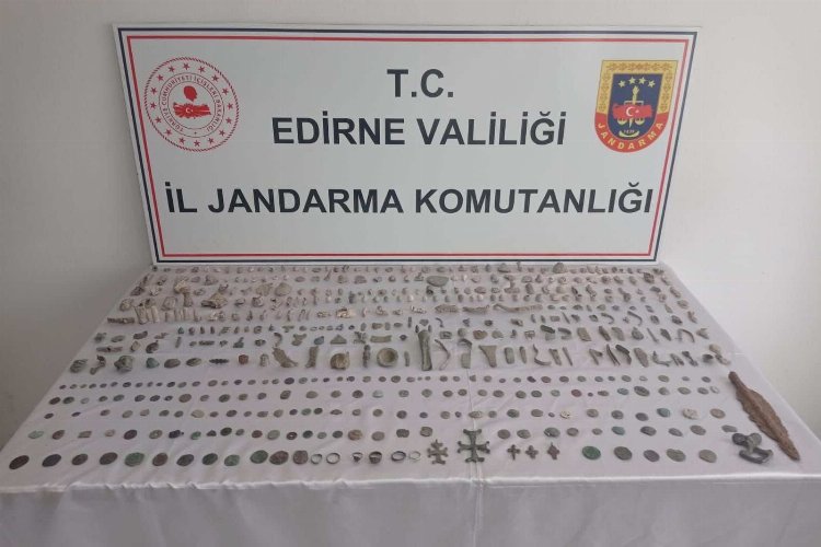 Edirne İl Jandarma’dan tarihi eser operasyonu