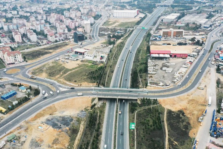 Kocaeli Turgut Özal’daki trafik sorununa neşter vurdu