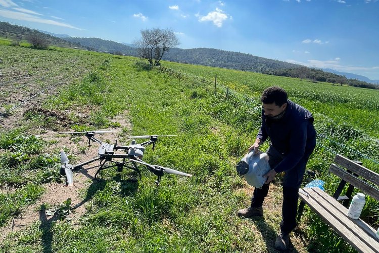 Bodrum’da zirai drone çiftçilerin hizmetinde