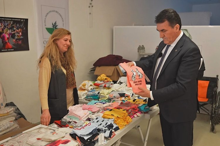 Bursa Osmangazi’de depremzedelere ‘Sevgi Mağazası’ kucak açıyor