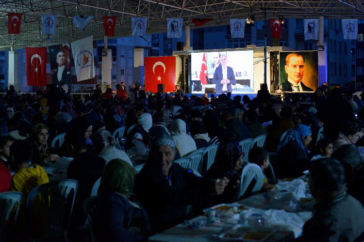 Antalya Kızıltoprak’ta 2 bin 500 kişilik iftar