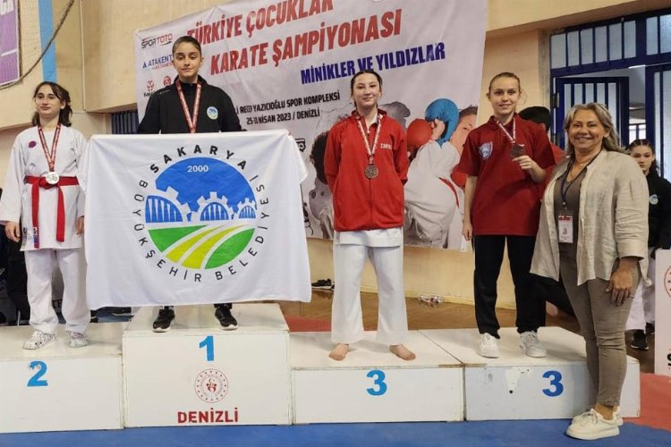 Sakaryalı şampiyon karateci Karadağ’da Milli forma giyecek