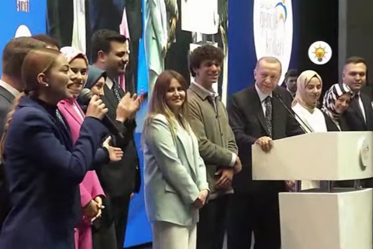 Cumhurbaşkanı Erdoğan Ankara’da gençlerle buluştu