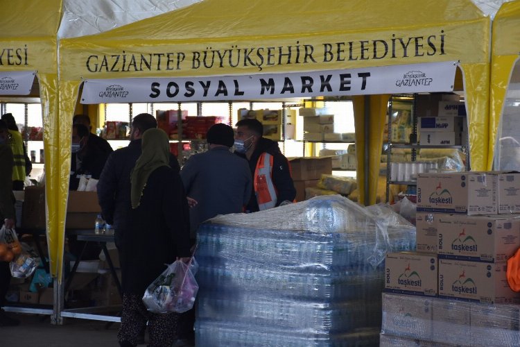 Gaziantep’in sosyal marketleri ihtiyaçlara yanıt veriyor