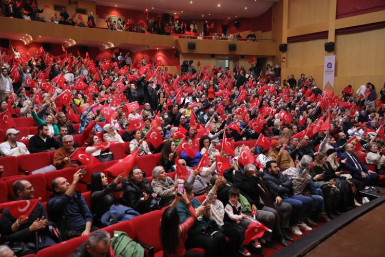 Antalya’da Ustalara Saygı Konseri salona sığmadı