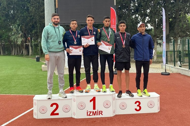 Nevşehir Belediyesi sporcuları İzmir’den madalyalarla döndü