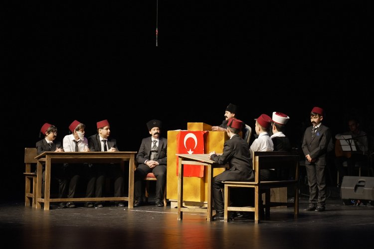 Konya’da Çanakkale konulu tiyatro oyunu büyük beğeni aldı
