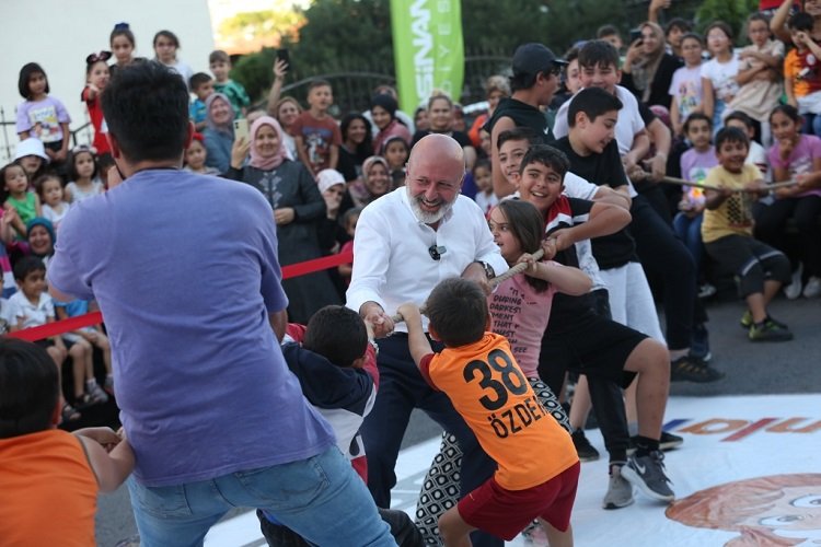 Kayseri Kocasinan’da Sokak Oyunları Şenliği tam gaz