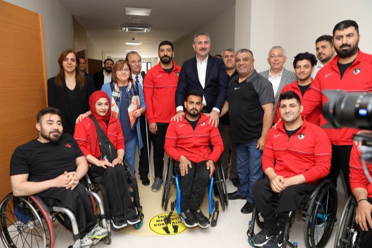 Gaziantep Büyükşehir’den engellilere dev destek
