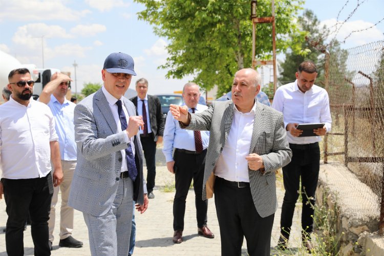 Başkan Demir: “Yeşilli ilçemize yeni projeler kazandırıyoruz”