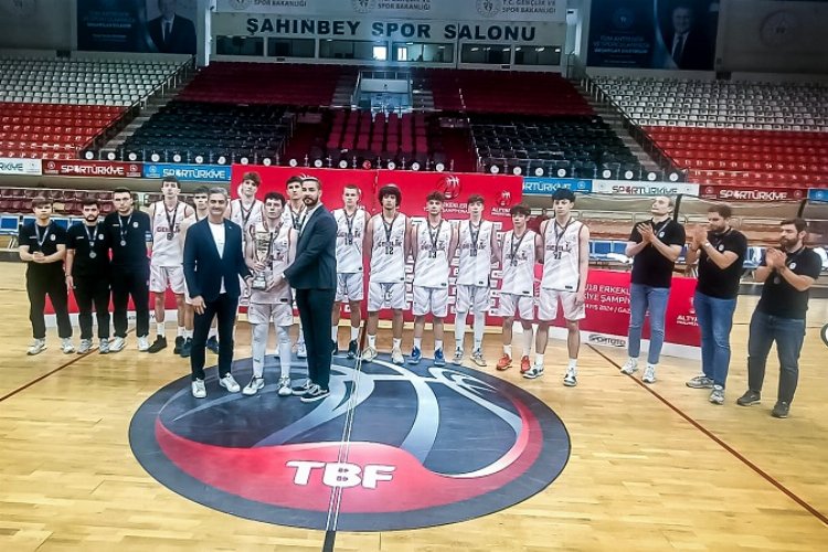Gemlikliler U18 Türkiye Şampiyonası’nı ikinci tamamladı