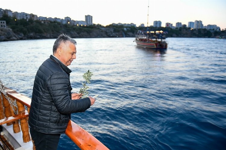 Antalya Muratpaşalılar Hıdırellez’i teknede karşılayacak