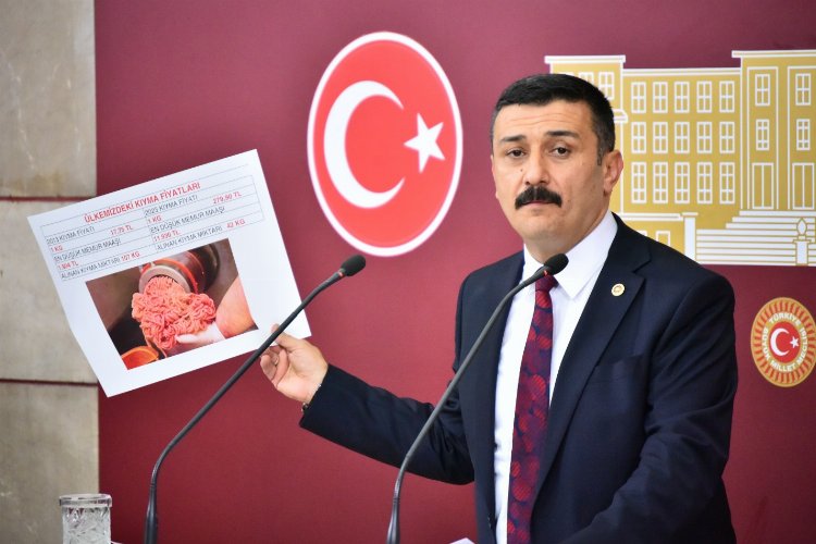 İYİ Partili Selçuk Türkoğlu: Krizin faturasını çalışan ödüyor