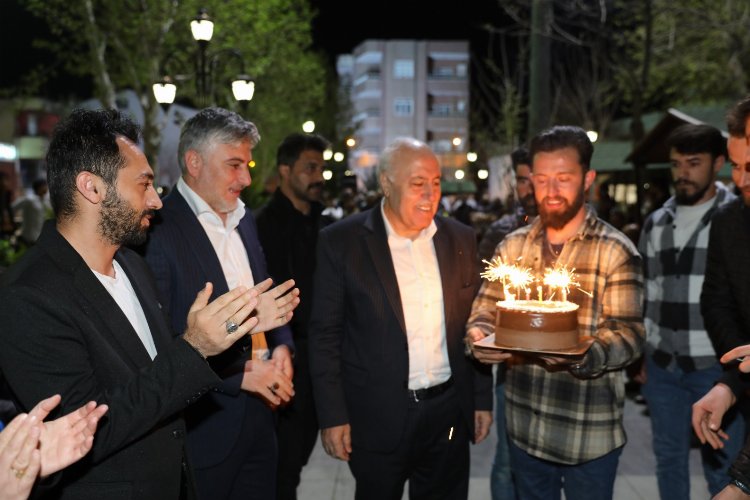 Başkan Hayrettin Demir’e sürpriz doğum günü kutlaması